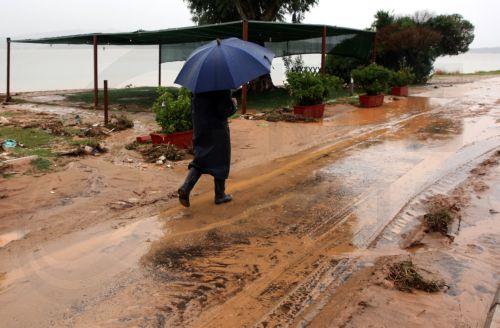 Σε κατάσταση έκτακτης ανάγκης τρεις δήμοι στην Ελλάδα, λόγω της κακοκαιρίας BYRON