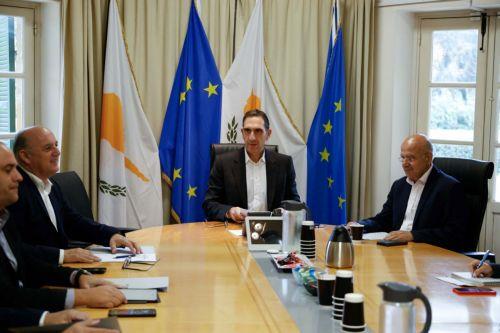 Ετοιμη να συμβάλει στο στεγαστικό, δήλωσε η ΟΣΕΟΚ σε συνάντηση με ΥΠΕΣ