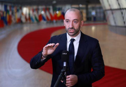 Για «υποταγή» ακροδεξιάς σε ξένους ηγέτες, μιλάει Γάλλος Υπουργός