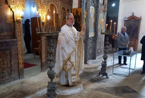 Στη παρουσία προσκυνητών η τελευταία λειτουργία του έτους στη Μονή Απ.Βαρνάβα