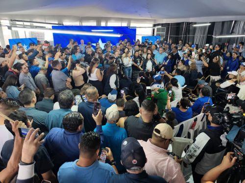 Ο δεξιός Ασφούρα νικητής στις προεδρικές εκλογές στην Ονδούρα