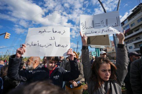 Δύο νεκροί σε διαδήλωση Αλαουιτών που διέλυσαν δυνάμεις ασφαλείας στη Συρία