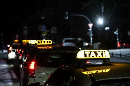 Ενεργοποίηση της προσφοράς ρομποτικών υπηρεσιών ταξί στο Αμπού Ντάμπι