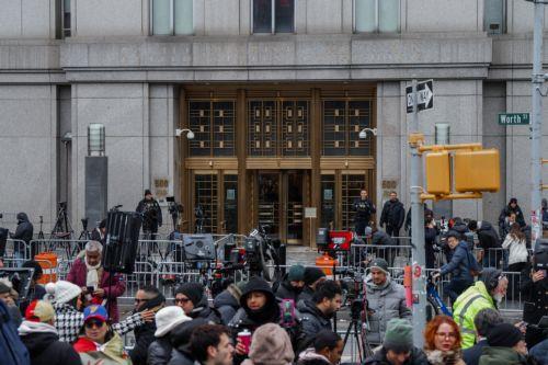 Στις 17 Μαρτίου συνεχίζεται η διαδικασία ενώπιον δικαστηρίου για Μαδούρο