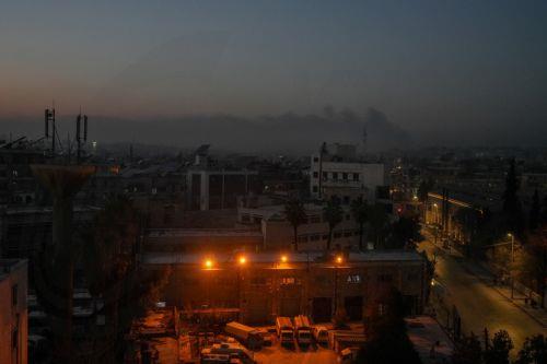 Κλιμακώνεται η ένταση στο Χαλέπι, ετοιμότητα παρέμβασης από Τουρκία