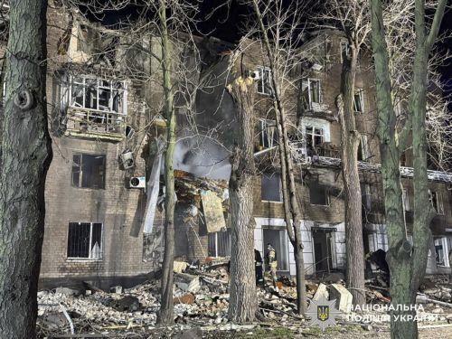 Xωρίς θέρμανση το μισό Κίεβο από ρωσική επίθεση, απομακρύνονται κάτοικοι