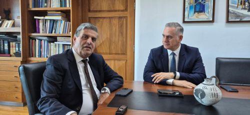 Το ωράριο των αστυνομικών και θέματα δημόσιας υπηρεσίας συζήτησαν οι ηγεσίες ΠΑΣΥΔΥ-ΔΗΚΟ