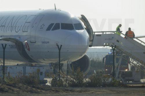 Αναγκαστική προσγείωση αεροσκάφους Turkish Airlines στο αεροδρόμιο Βαρκελώνης λόγω απειλής