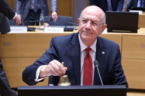 وزير المالية: مجلس الشؤون الاقتصادية والمالية ينتظر توجيهات القادة الأوروبيين للرد على الرسوم الأمريكية