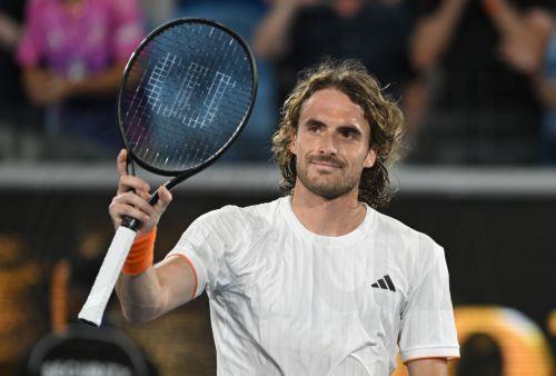 Πρόωρος αποκλεισμός του Τσιτσιπά στο Australian Open