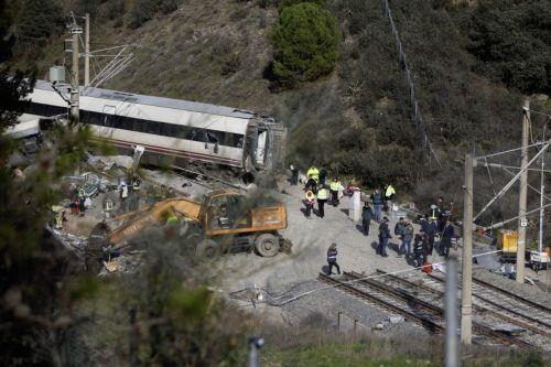 H Κυβέρνηση της Ισπανίας αποκλείει το ενδεχόμενο δολιοφθοράς στον σιδηρόδρομο