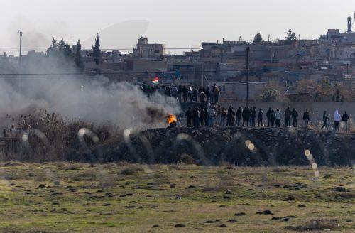 Κούρδοι και Κομπάνι σε κλοιό πολιορκίας: Καταγγελίες για εγκλήματα πολέμου στη Ροζάβα σύμφωνα με πηγές του ΚΥΠΕ από την περιοχή