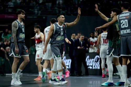 Με νίκες προχώρησαν στην Euroleague Ολυμπιακός και Παναθηναϊκός