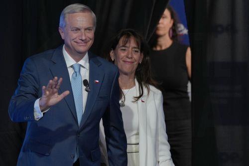 Ο Πρόεδρος της Χιλής διόρισε Υπουργούς δύο πρώην δικηγόρους του Πινοτσέτ