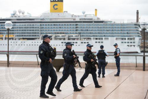 Κατηγορίες για τρομοκρατία, 15 ανθρωποκτονίες, εναντίον του δράστη της επίθεσης στο Σίδνεϊ