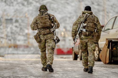 Η Δανία θα ανατίναζε αεροδρόμια στη Γροιλανδία για να εμποδίσει εισβολή ΗΠΑ