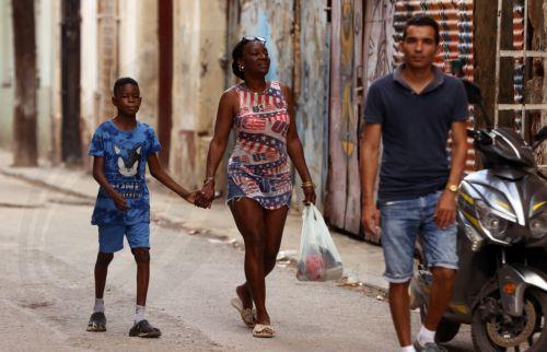 Προς το συμφέρον της Κούβας να ξεκινήσει σύντομα μεγάλες αλλαγές, λέει ο Λευκός Οίκος