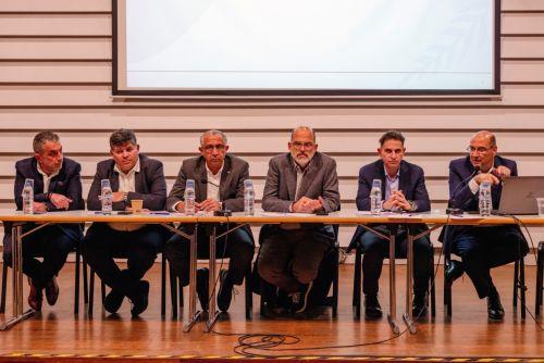Τρίωρη στάση διαμαρτυρίας από δήμους για την κρατική χορηγία