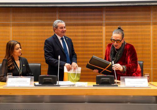 Για τους ποιητές του Μεσοπολέμου μίλησε η Λ. Νικολακοπούλου στο Πανεπιστήμιο Κύπρου