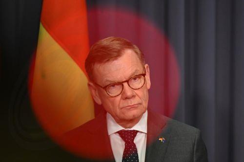 Εκατέρωθεν απελάσεις και διπλωματικός πόλεμος Γερμανίας-Ρωσίας