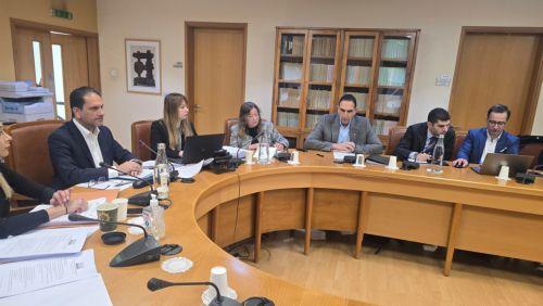 Συμφωνία ΥΠΕΣ - Επ. Εσωτερικών για ενοποίηση εισηγήσεων για απόκτηση ακινήτων από αλλοδαπούς