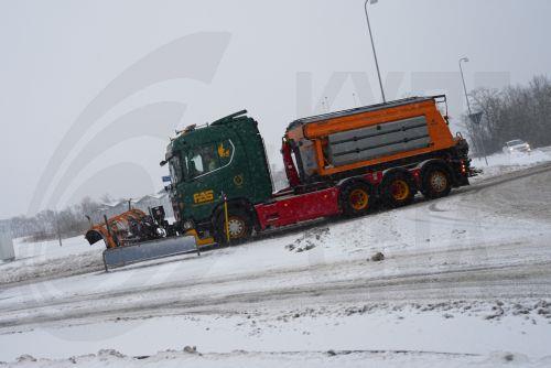 Έντονη χιονόπτωση στη Δανία προκαλεί κλείσιμο σχολείων και ακύρωση πτήσεων