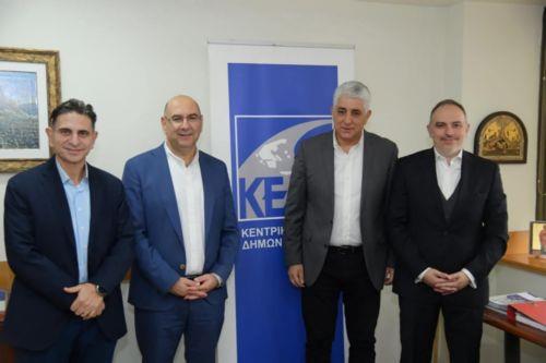 Οι στενοί δεσμοί συνεργασίας Δήμων Κύπρου-Ελλάδας επιβεβαιώθηκαν σε συνάντηση στην Αθήνα