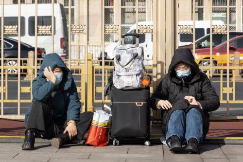 Η Κίνα καταργεί τη βίζα για Βρετανούς και Καναδούς πολίτες