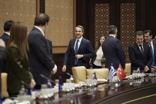 Greek PM speaks in Ankara of an opportunity window to restart dialogue on Cyprus issue