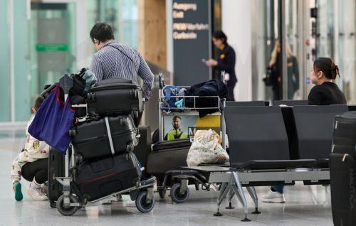 Foreign Ministry issues advice for Cypriot citizens in view of developments in M. East