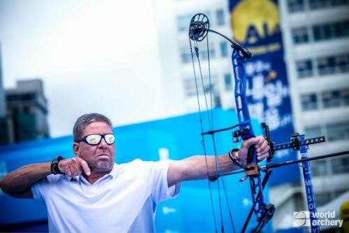 Cypriot World Champion Christos Misos wins gold medal at Ahmedabad Para Archery Series