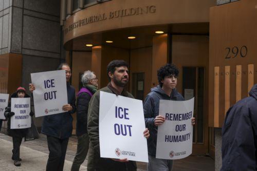 Η κυβέρνηση ΗΠΑ ενίσχυσε τις εξουσίες της υπηρεσίας ICE