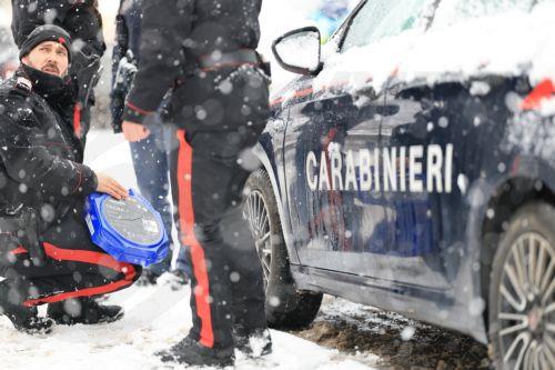 Ενας νεκρός από έκρηξη σε τριώροφο κτήριο έξω από τη Βερόνα