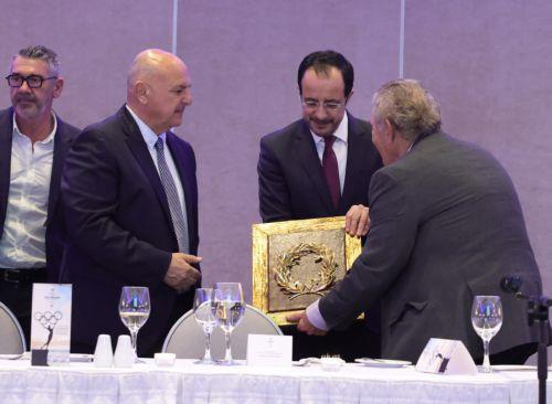 الرئيس خريستوذوليذيس يشير إلى ثبات تقدم  الرياضة القبرصي