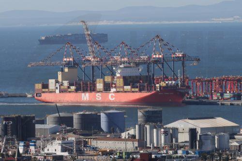 Οι Φρουροί της Επανάστασης λένε ότι επιτέθηκαν σε πετρελαιοφόρο που συνδέεται με ΗΠΑ