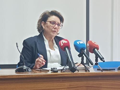 استقرار وضع الحمى القلاعية في قبرص واستمرار الإعدام والتطعيم