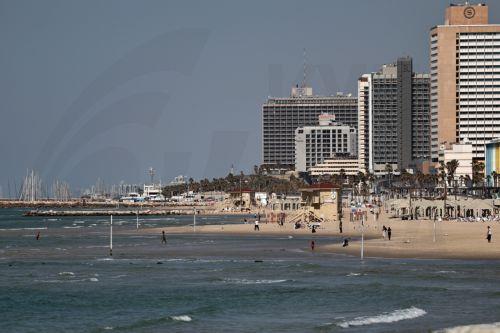 Εκρήξεις ακούστηκαν πάνω από το Τελ Αβίβ μετά την ανίχνευση πυραύλων από το Ιράν