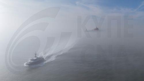 Οι Φρουροί της Επανάστασης ανακοίνωσαν ότι έπληξαν ένα τάνκερ στα Στενά του Ορμούζ