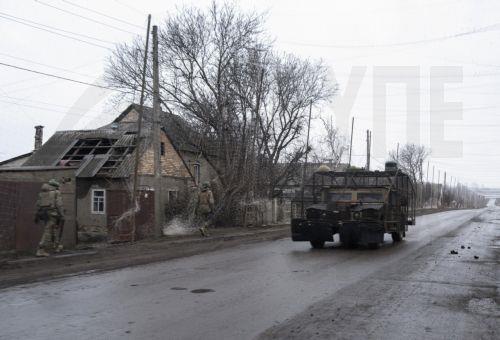 Η Ρωσία προετοιμάζει εαρινή επίθεση, δήλωσε ο Ζελένσκι από την ανατολική γραμμή του μετώπου