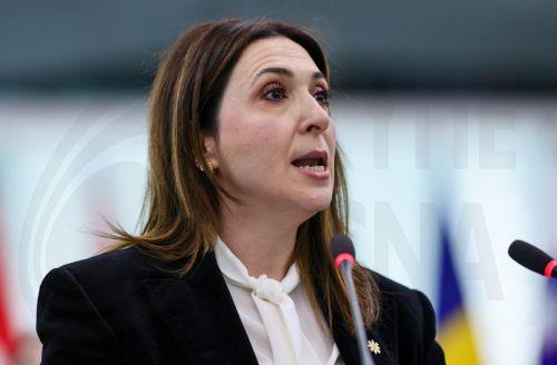 Στις Βρυξέλλες για να προεδρεύσει του Συμβουλίου Γενικών Υποθέσεων ΕΕ η Ραουνά