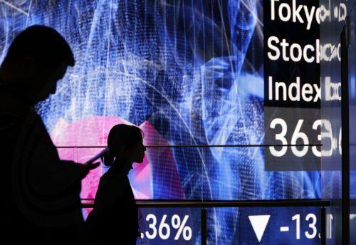 Το Brent και το WTI ανοίγουν με άνοδο, ξεπερνούν τα $110 το βαρέλι