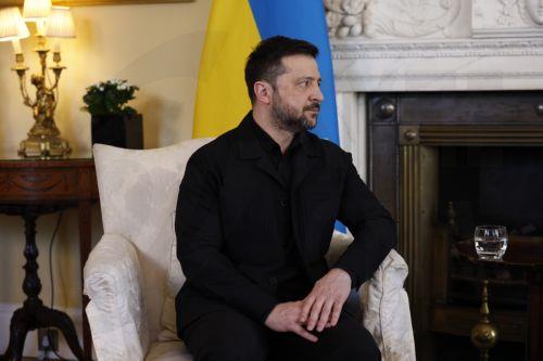 Στην Κωνσταντινούπολη ο Ζελένσκι για συνομιλίες με Ερντογάν