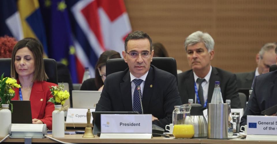 ΤΝ, προστασία ανηλίκων στο διαδίκτυο στην άτυπη συνάντηση Υπουργών...