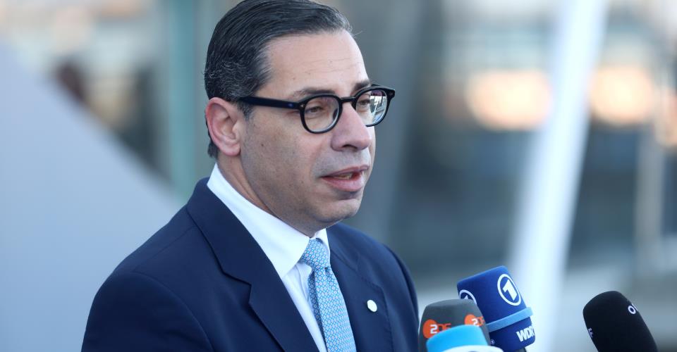 Περιφερειακές εξελίξεις στο επίκεντρο συνομιλιών Κόμπου με ΥΠΕΞ Ελλάδας και...
