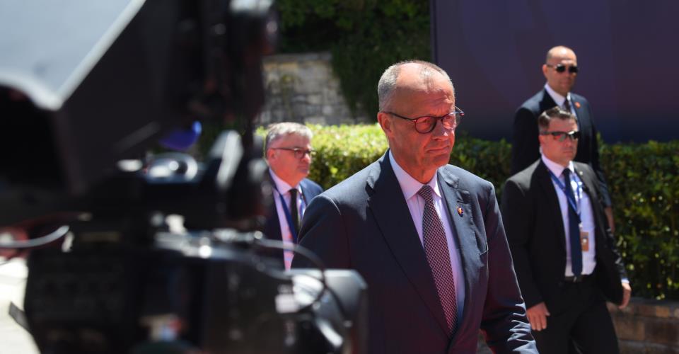 Μήνυμα αισιοδοξίας από τον Μερτς για τις προκλήσεις που αντιμετωπίζει η Γερμανία