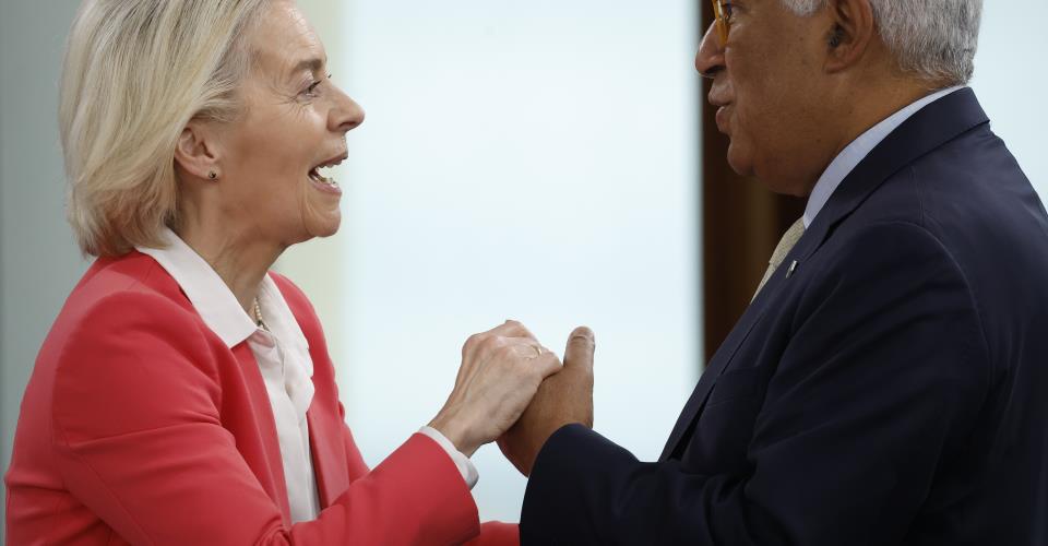 Εκθέσεις Κομισιόν επιβεβαιώνουν τη δέσμευση της ΕΕ για την επανένωση της Κύπρου