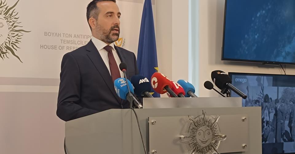 Legal immigrants reach 200,000 while 30,000 hold asylum, Dep. Minister says