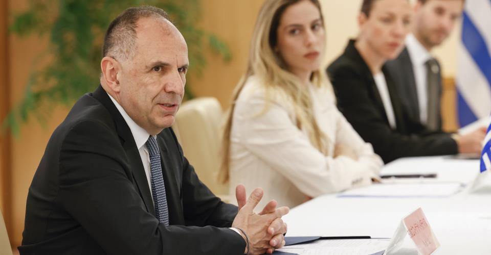 Έχουμε την ισχύ να επιβάλουμε τα εθνικά μας συμφέροντα, είπε ο Γεραπετρίτης