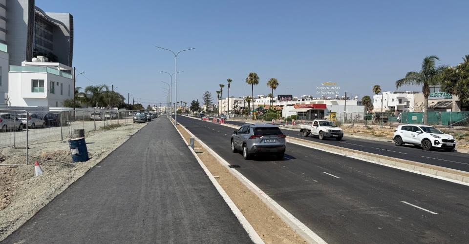 Μετά από 26 χρόνια αναμονής παραδόθηκε ο νέος δρόμος Λάρνακας – Δεκέλειας