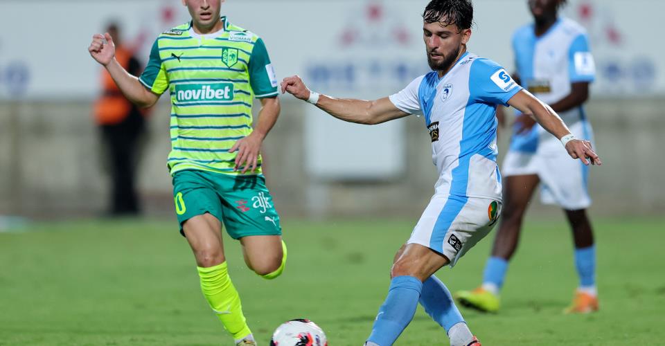 Νίκη επί ΑΕΚ και κορυφή για Πάφο, ισοπαλία 3-3 Ολυμπιακού- Ομόνοιας 29Μ